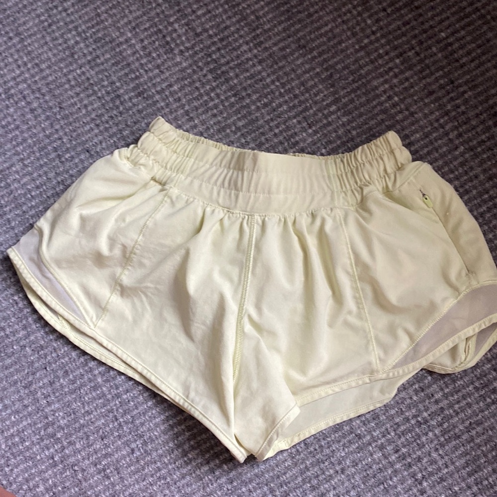 Yellow Lululemon Low Rise 2.5 Inch Hotty Hots